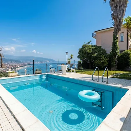 Bella Vista Su Diano By Interhome Nyaraló